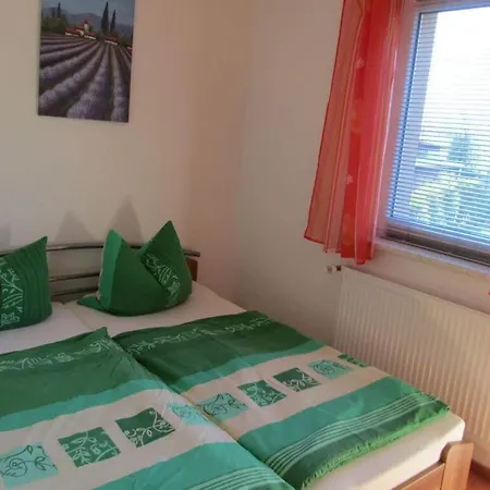 Bolliger Modern Retreat Prázdninový dům Groß Schwansee