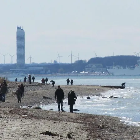 Bolliger Modern Retreat *